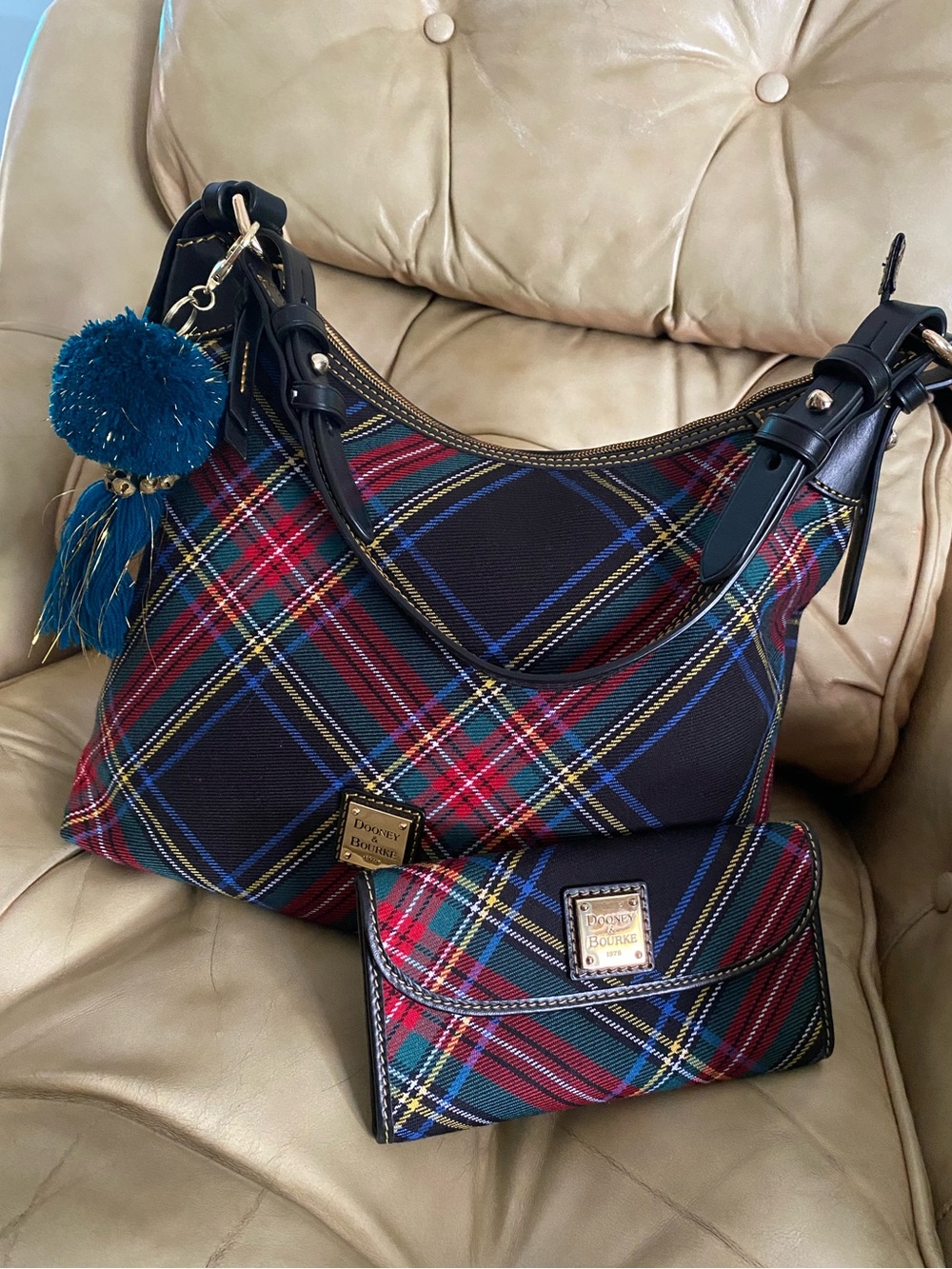 LKNW Dooney & Bourke Tartan Plaid Shoulder Hobo Bag & Wallet Set Red/Blue/Green